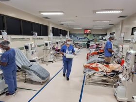 Uma das salas em que é realizada a hemodiálise no Hospital Regional do Baixo Amazonas