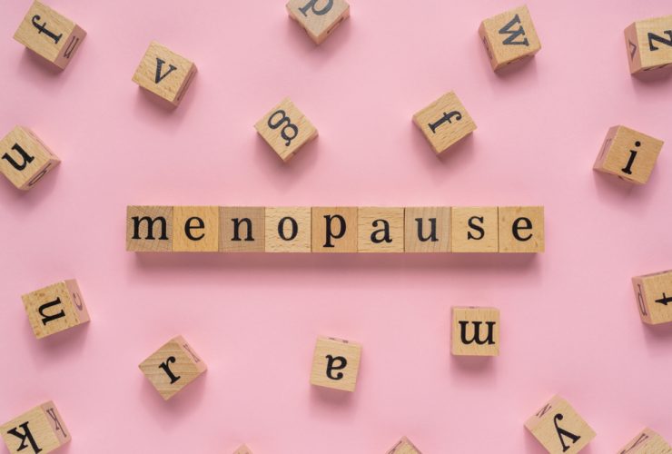 Menopausa escrito em blocos