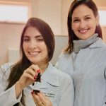 As farmacêuticas Érika Diógenes e Tamara Gonçalves