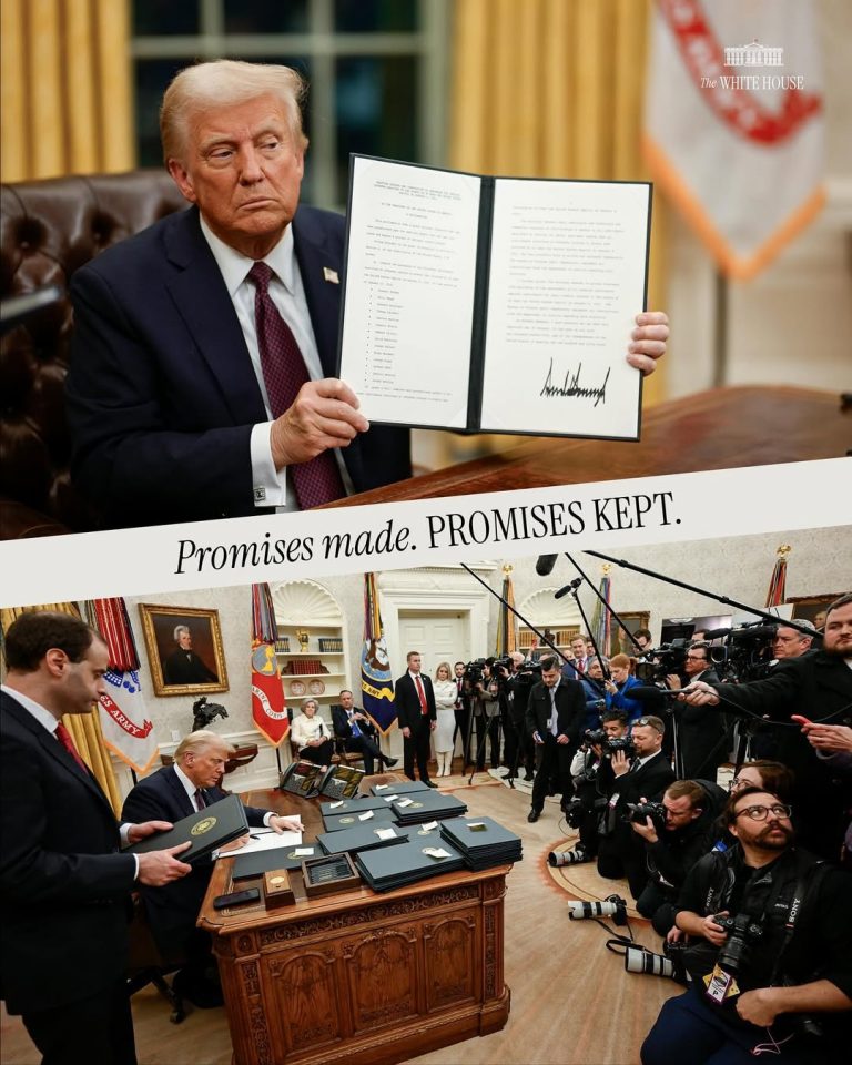 Foto do presidente dos EUA, Donald Trump, assinando decretos durante seu 1º dia de mandado Foto: divulgação da Casa Branca