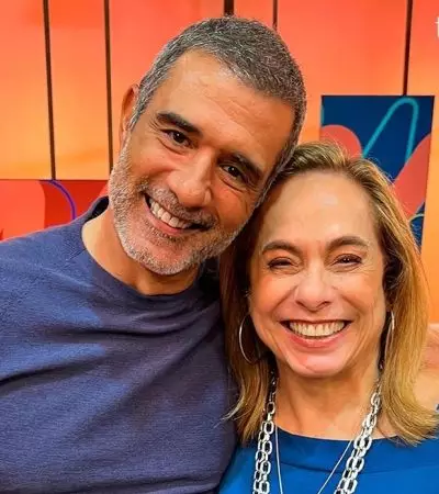 Ator Marcos Pasquim e a apresentadora Cissa Guimarães no programa Sem Censura