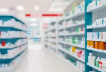Um corredor de farmácia